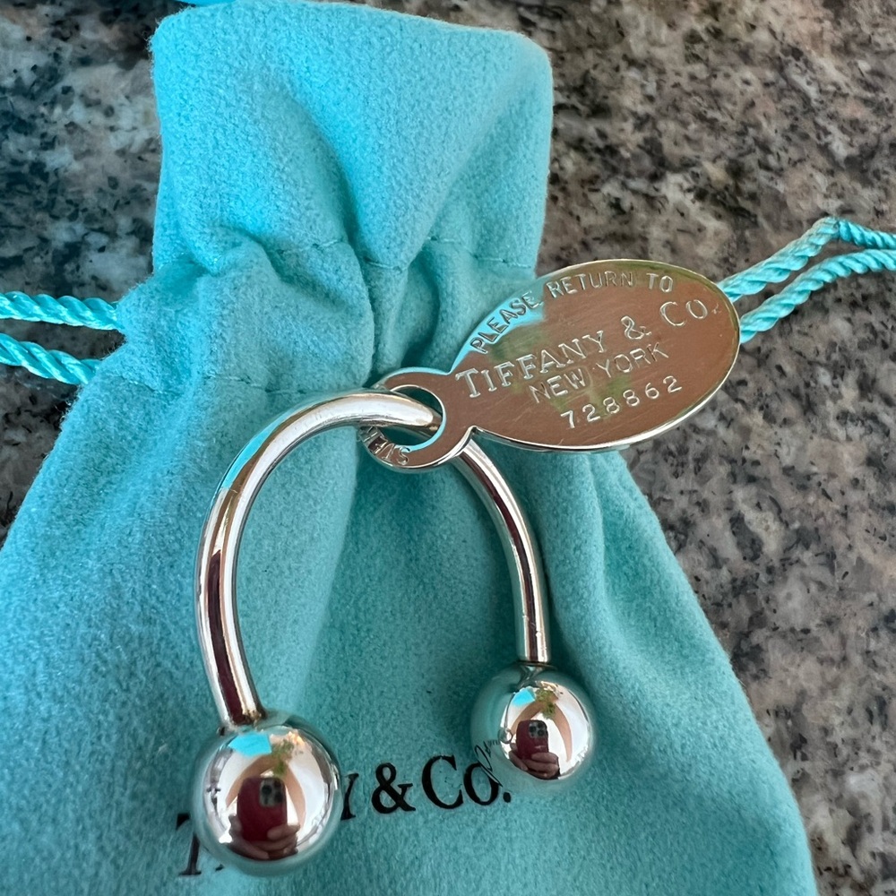 Tiffany & Co. Key Ring - Picture 3 of 11